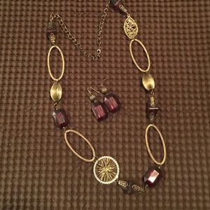 Necklace & matching earrings