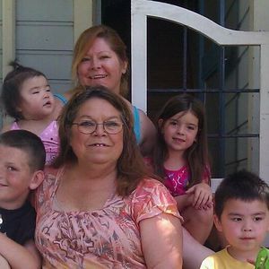 Meet your Posher, Elaine