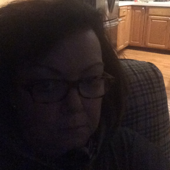 Meet your Posher, Ellen - Picture 1 of 1