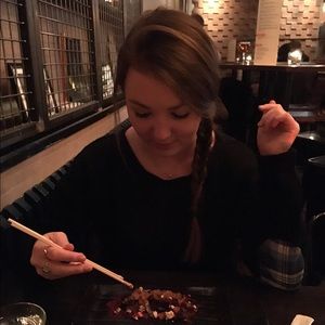 Meet your Posher, Julia