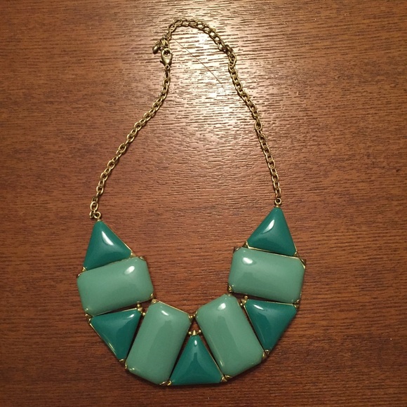 Teal Chunky Necklace!!