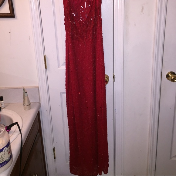 Prom dress - Picture 2 of 3