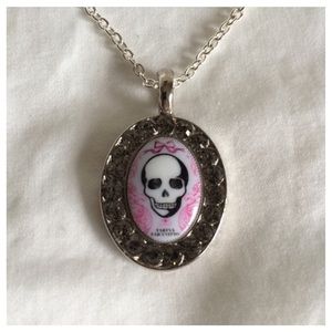 Tarina Tarantino Victorian Violet Necklace