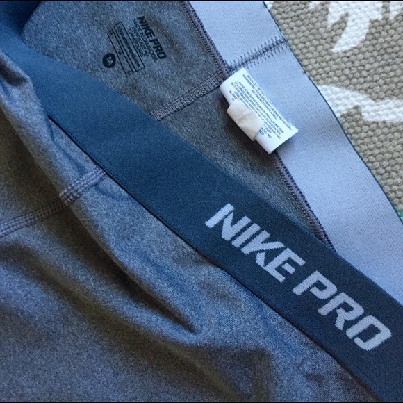 Nike Pro