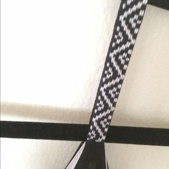 . - Picture 4 of 4