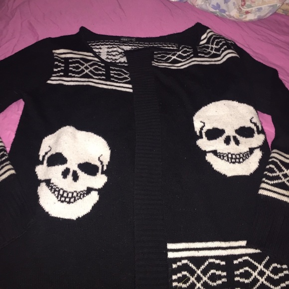 Skull Sweater