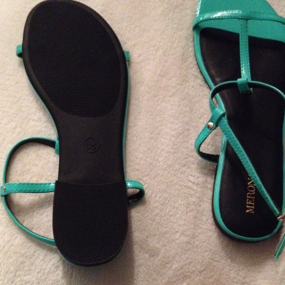 Sandals - Picture 2 of 2