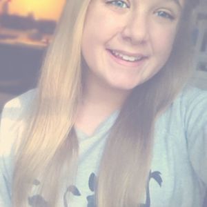 Meet your Posher, Sabrina