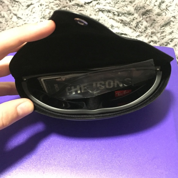 RAYBAN SUNGLASSES - THE ICONS - Picture 4 of 4