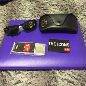 RAYBAN SUNGLASSES - THE ICONS