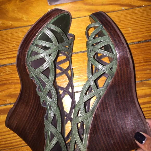 Wedge sandals - Picture 4 of 4