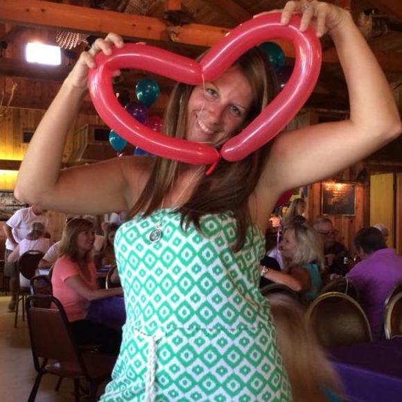 Meet your Posher, Amy - Picture 1 of 1