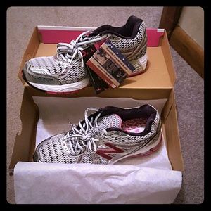 BRAND NEW, NEVER WORN New Balance Sneakers
