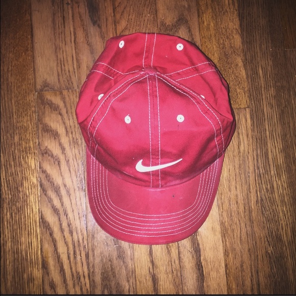 Nike Red Golf Pro Hat