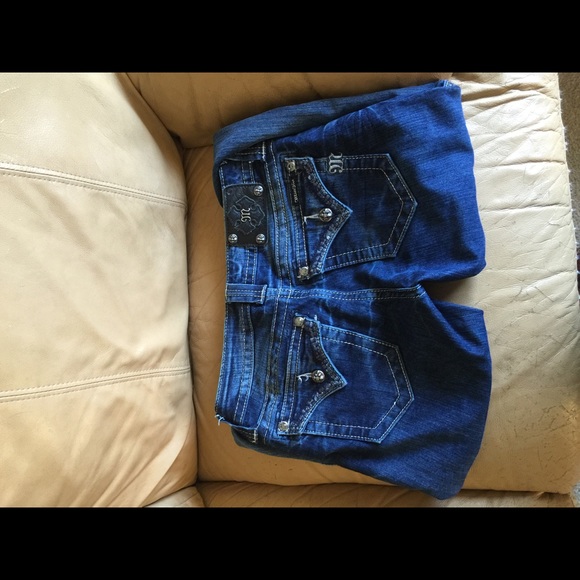 Bundle reserved for deenanelson