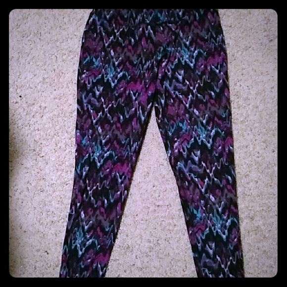 Multi color leggings/yoga/exercise pants