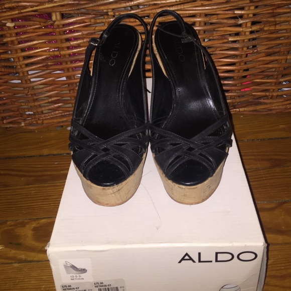 Wedge sandals