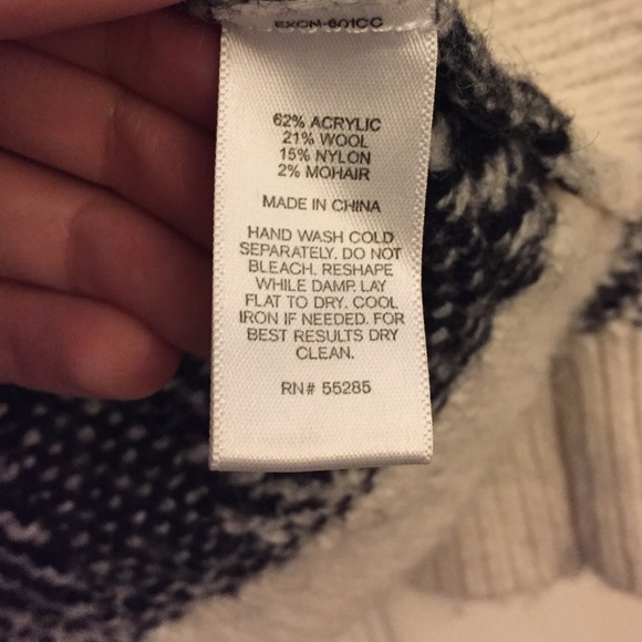 Express Sweater - Picture 4 of 4