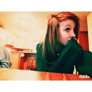 Meet your Posher, Brittney