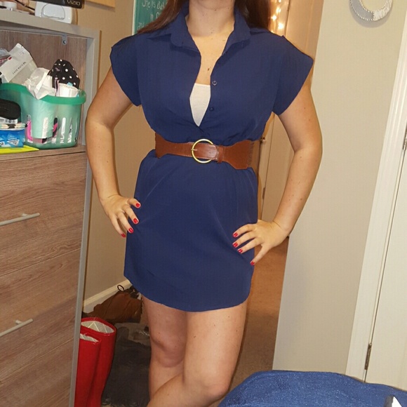 Dress - Picture 1 of 2
