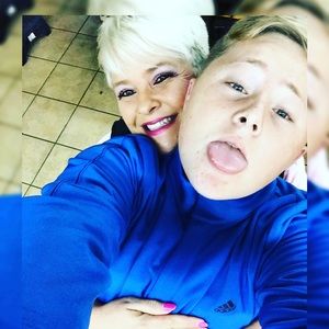 Meet your Posher, Renee