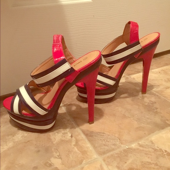 🇺🇸 Heels