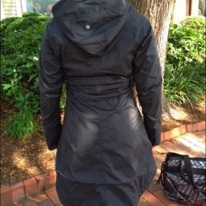 Lululemon Pedal Power Rain Jacket Reversible
