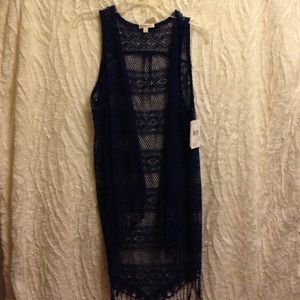 Long crochet, fringed vest. Size medium. New
