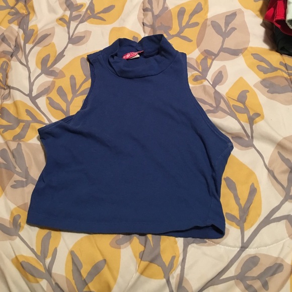 Blue crop top