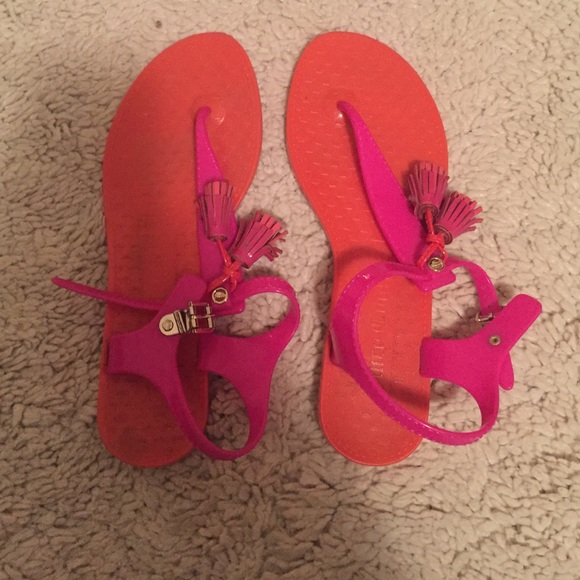 Juicy sandles