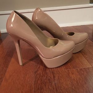 Jessica Simpson Nude Platform Pumps