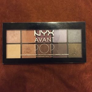 NYX Avant Pop shadow palette