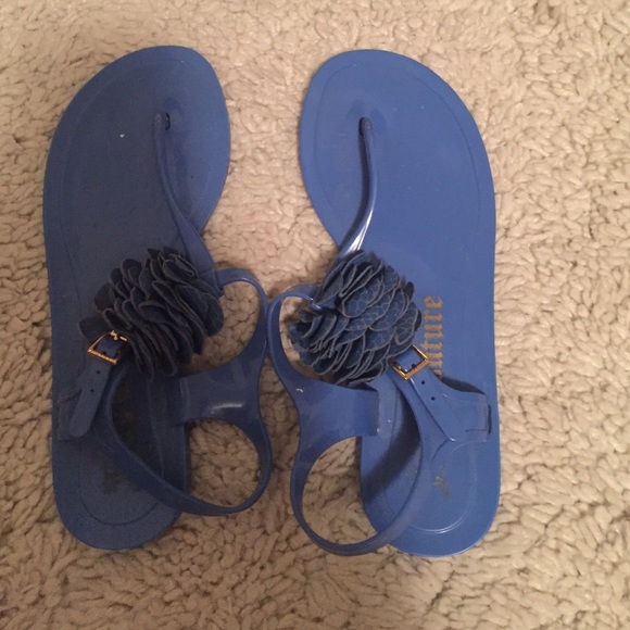 Juicy sandals