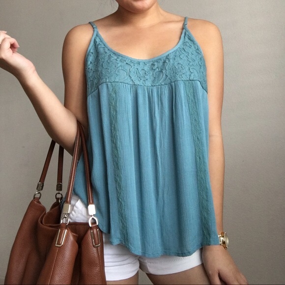 🎉HP🎉 Blue Boho Tank Top - M