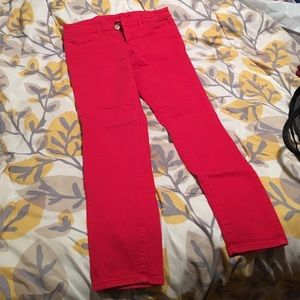 Skinny red pants