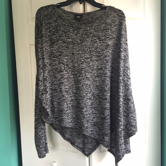 Mossimo Supply Co. Tops - Mossimo Long-Sleeve Asymmetrical Top