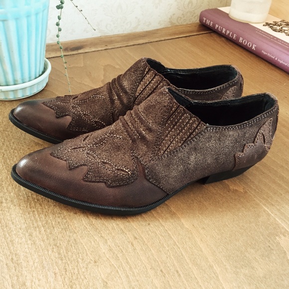 Dolce Vita ankle booties - Picture 2 of 4