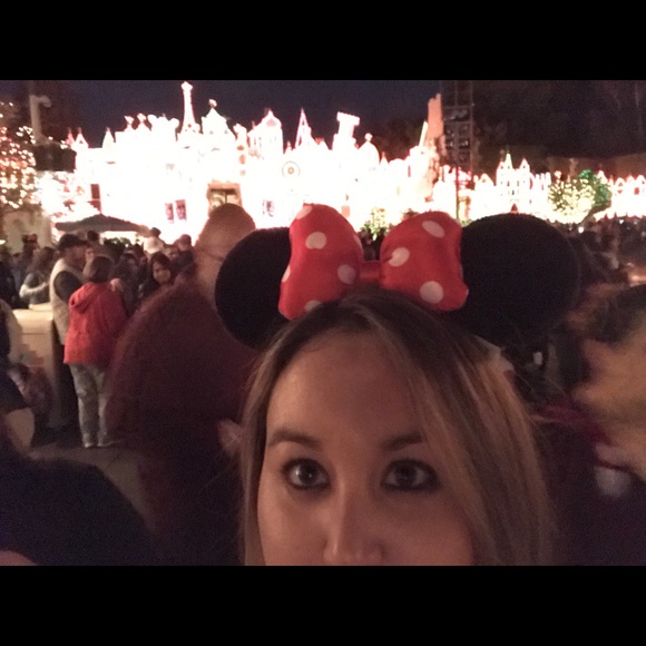 Meet your Posher, Alex! - Picture 2 of 3