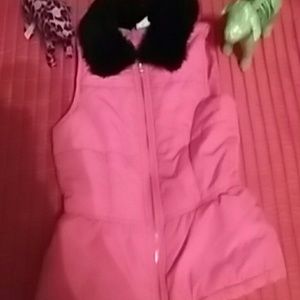 A vest kids