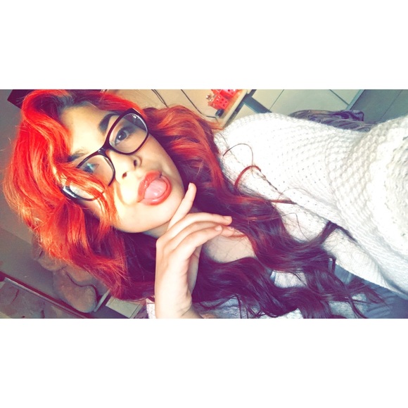 Meet your Posher, Karely - Picture 1 of 1