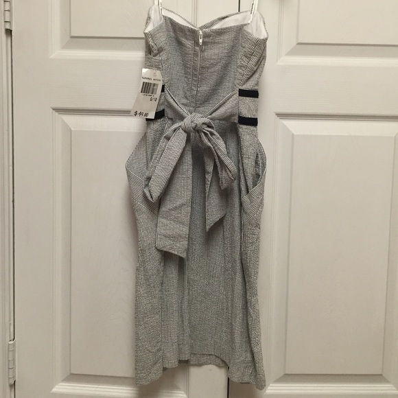 πΎ2X HPπΎ Blue & White Striped Strapless Dress - Picture 3 of 4