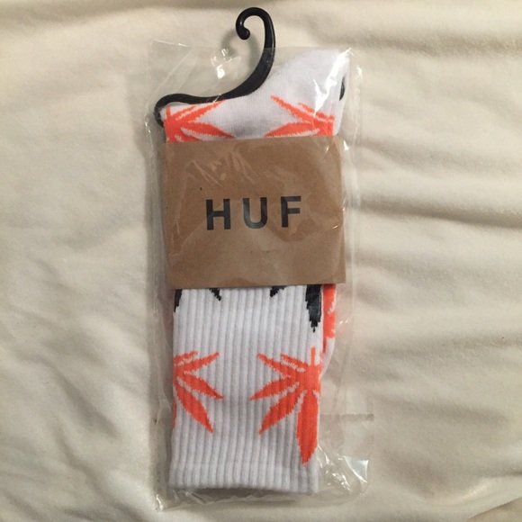 HUF SOCKS