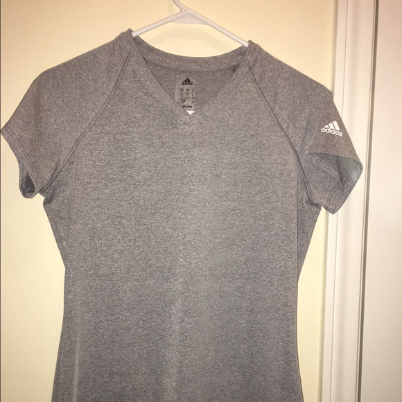 Adidas workout v-neck tee - Picture 1 of 3