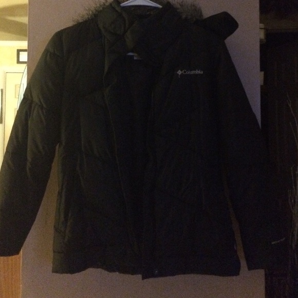 Columbia kids jacket size 10/12