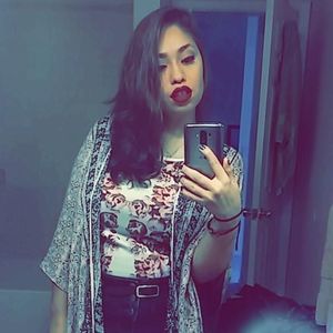 Meet your Posher, Savannah