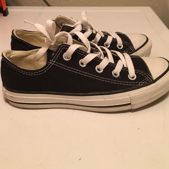 Black and white converse