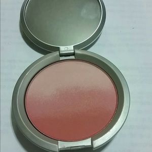 IT Cosmetics Ombre Blush Je Ne Sais Quoi