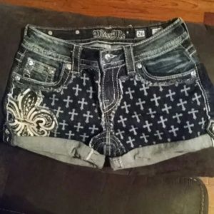 Miss Me mid-rise shorts