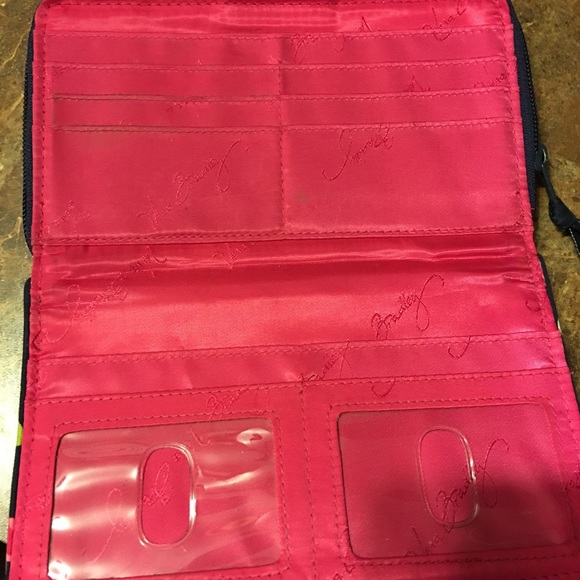 Vera Bradley wallet - Picture 2 of 4