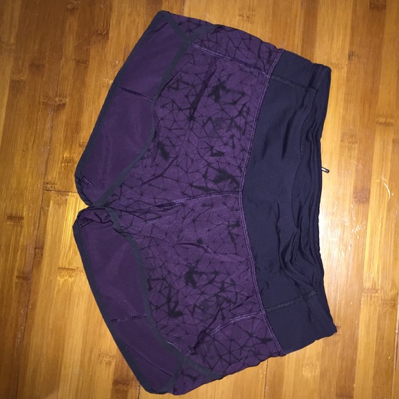 Size 4 lulu lemon shorts
